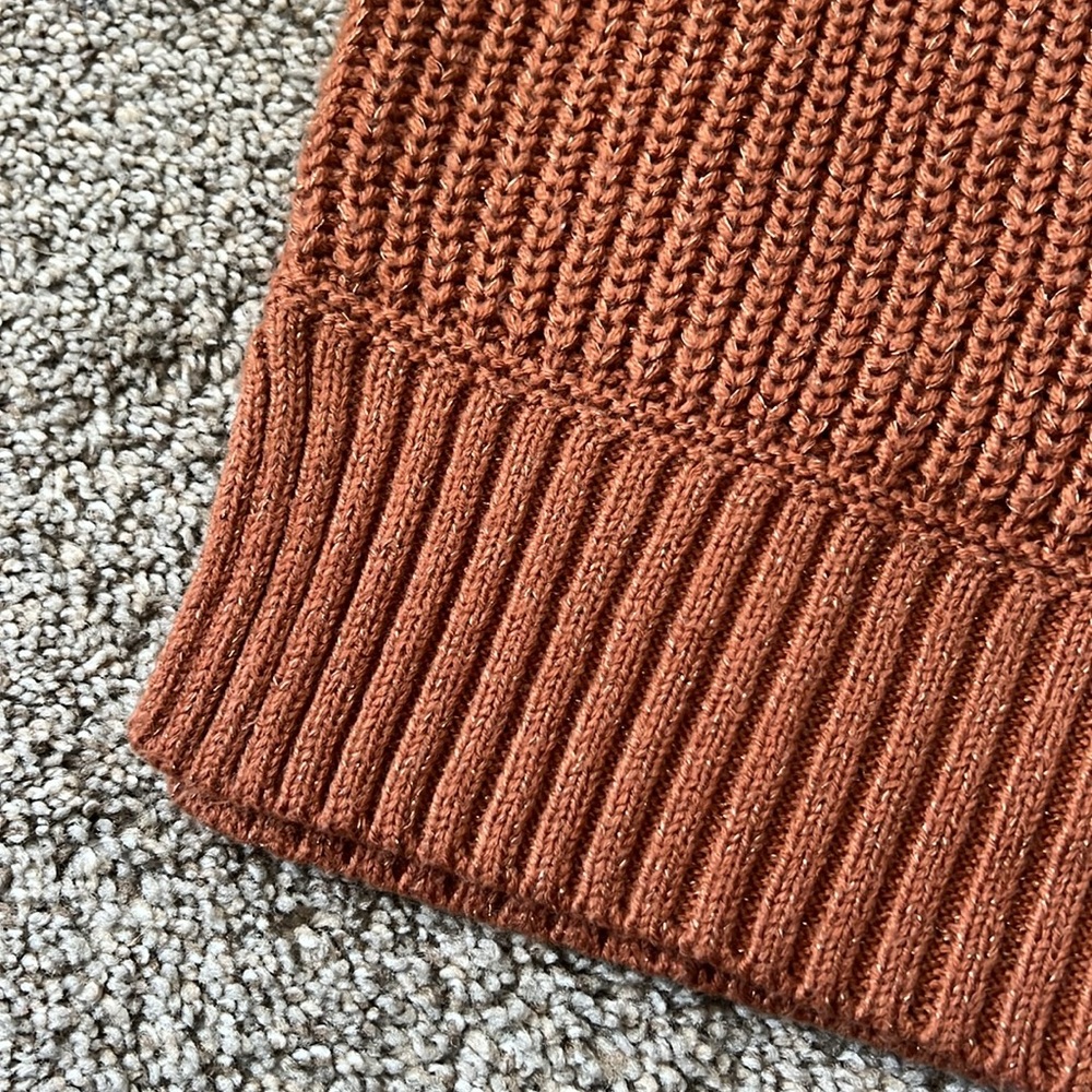 Sweaters - Picture 7 of 16